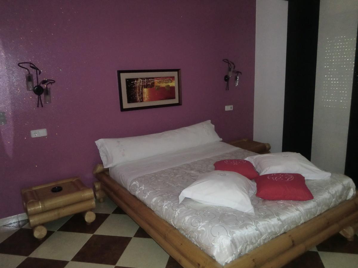 Hotel Gasaqui Ayelo de Malferit Ruang foto